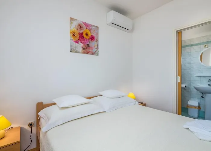 Πανσιόν Valentino 3*